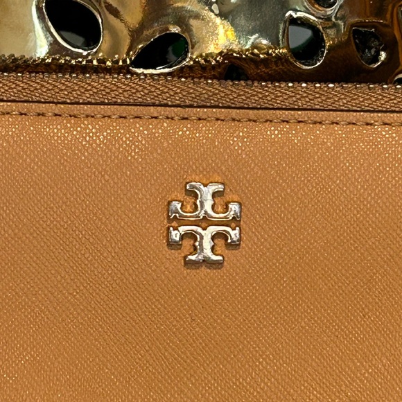Tory Burch Emerson Wristlet Zip Continental Wallet Saffiano Leather - Picture 3 of 7